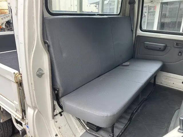 日野デュトロダブルキャブ（Wキャブ）小型（2t・3t）[写真17]