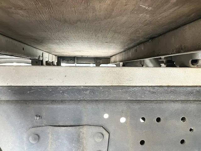 日野デュトロダブルキャブ（Wキャブ）小型（2t・3t）[写真30]