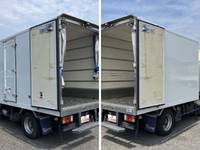 いすゞエルフ冷凍車（冷蔵車）小型（2t・3t）[写真12]