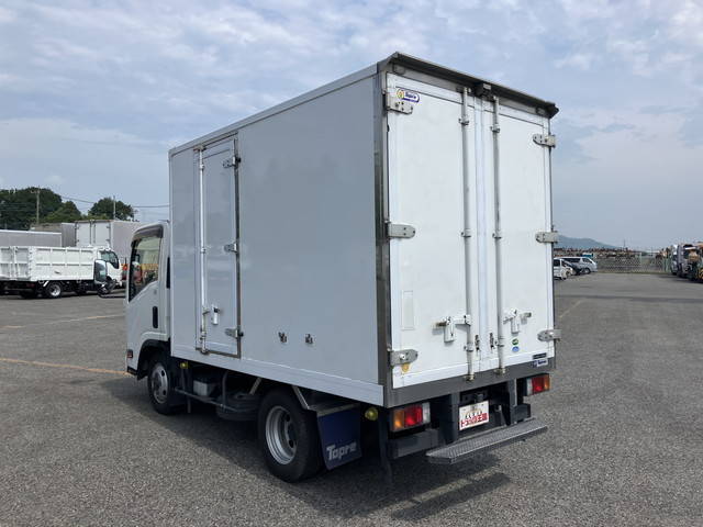 いすゞエルフ冷凍車（冷蔵車）小型（2t・3t）[写真04]