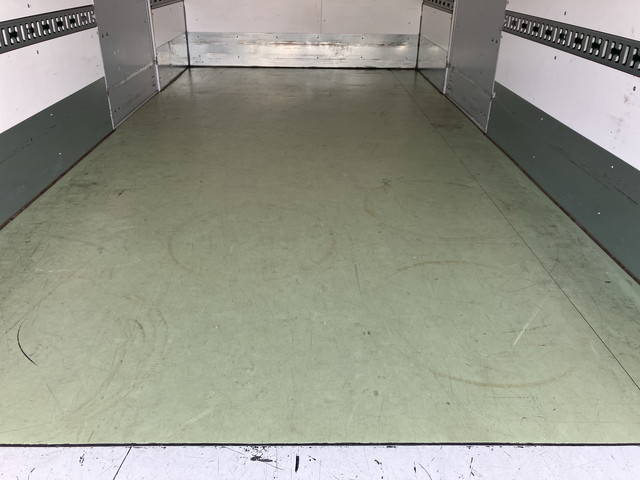 いすゞエルフアルミバン小型（2t・3t）[写真18]