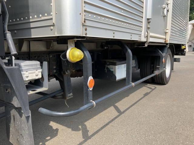 いすゞエルフアルミバン小型（2t・3t）[写真23]