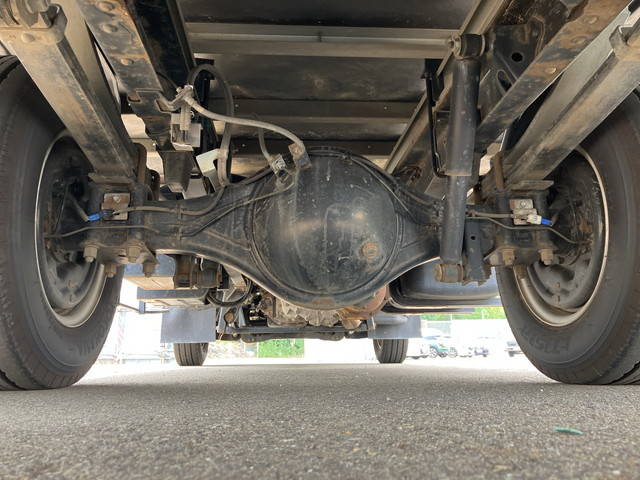 いすゞエルフアルミバン小型（2t・3t）[写真27]