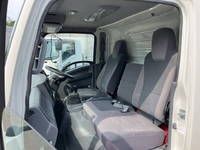 いすゞエルフアルミバン小型（2t・3t）[写真34]