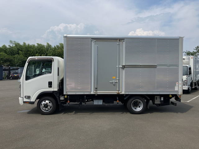 いすゞエルフアルミバン小型（2t・3t）[写真04]