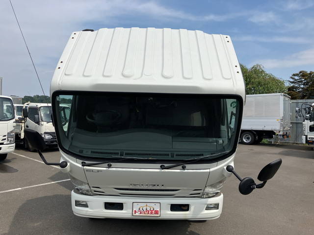 いすゞエルフアルミバン小型（2t・3t）[写真08]