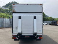 いすゞエルフアルミバン小型（2t・3t）[写真09]