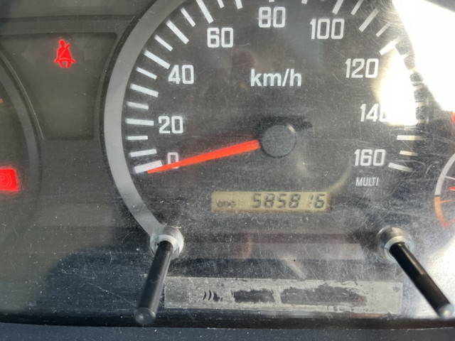 いすゞフォワード深ダンプ（土砂禁ダンプ）増トン（6t・8t）[写真16]