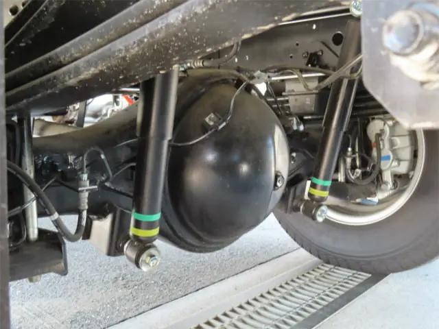 日野デュトロ冷凍車（冷蔵車）小型（2t・3t）[写真40]