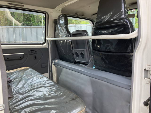 日野デュトロダブルキャブ（Wキャブ）小型（2t・3t）[写真29]