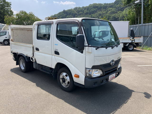日野デュトロダブルキャブ（Wキャブ）小型（2t・3t）[写真03]