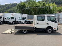 日野デュトロダブルキャブ（Wキャブ）小型（2t・3t）[写真09]
