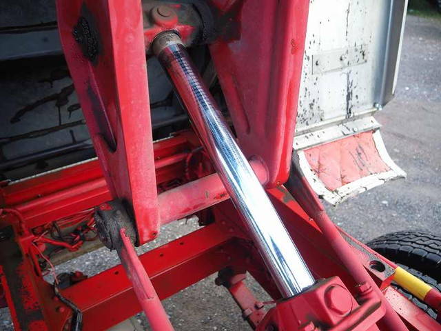 三菱ふそうキャンターダンプ小型（2t・3t）[写真15]