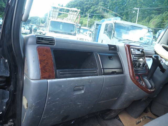 三菱ふそうキャンターダンプ小型（2t・3t）[写真34]