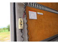 いすゞフォワードアルミウイング中型（4t）[写真14]