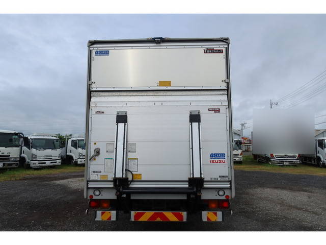 いすゞフォワードアルミウイング中型（4t）[写真16]