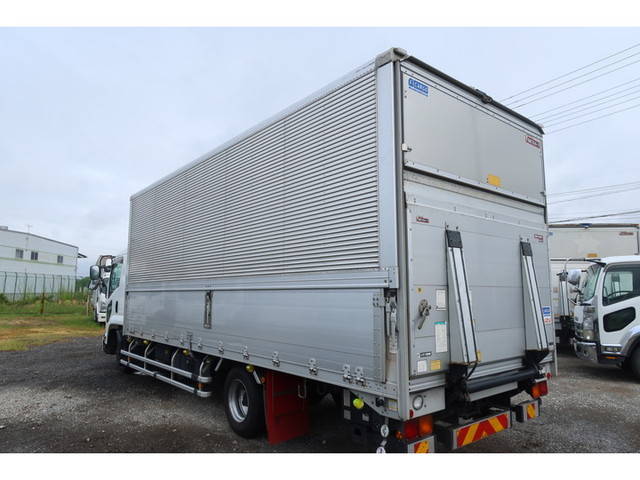 いすゞフォワードアルミウイング中型（4t）[写真02]