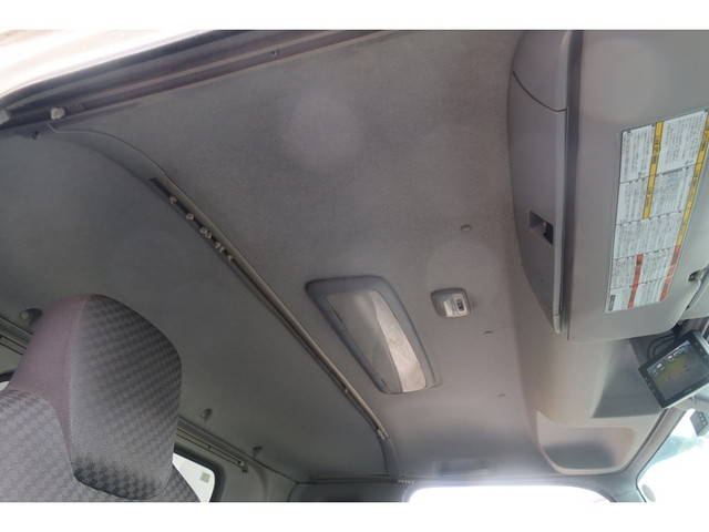 いすゞフォワードアルミウイング中型（4t）[写真31]