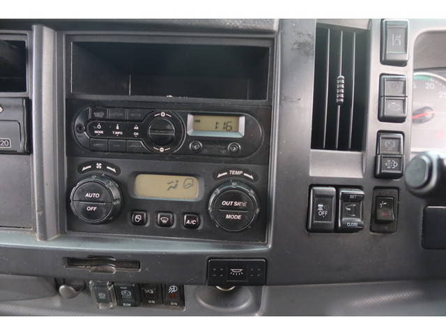 いすゞフォワードアルミウイング中型（4t）[写真35]