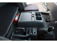 いすゞフォワードアルミウイング中型（4t）[写真38]