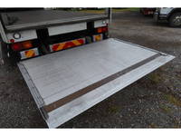 いすゞフォワードアルミウイング中型（4t）[写真08]