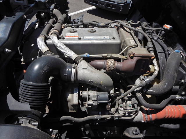 日野レンジャーパッカー車（塵芥車）中型（4t）[写真29]