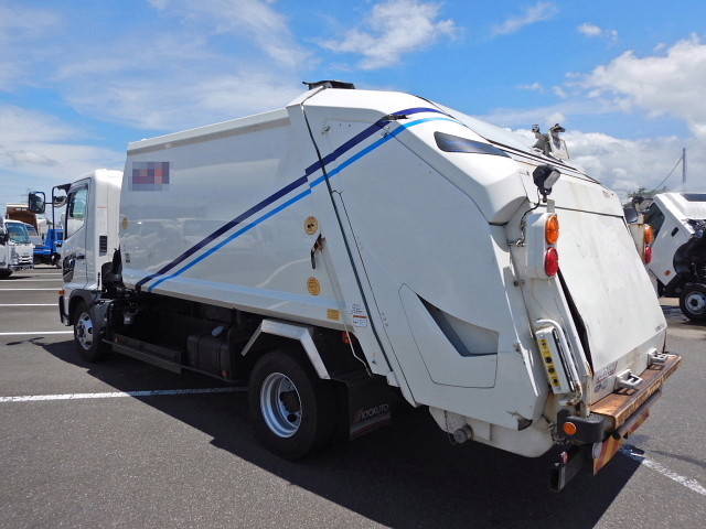 日野レンジャーパッカー車（塵芥車）中型（4t）[写真03]