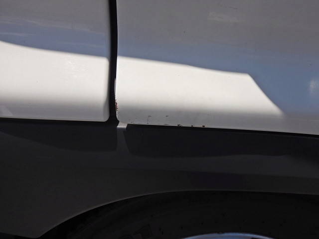 日野レンジャーパッカー車（塵芥車）中型（4t）[写真09]