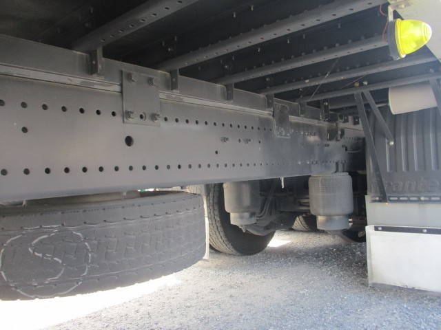 日野プロフィアアルミウイング大型（10t）[写真11]