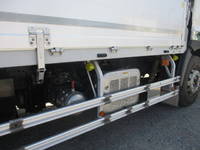 日野プロフィアアルミウイング大型（10t）[写真13]