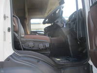 日野プロフィアアルミウイング大型（10t）[写真18]