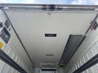 いすゞエルフ冷凍車（冷蔵車）小型（2t・3t）[写真15]