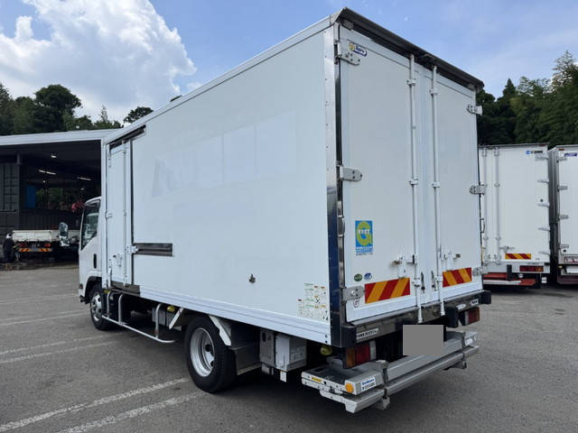 いすゞエルフ冷凍車（冷蔵車）小型（2t・3t）[写真04]