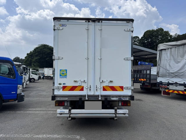 いすゞエルフ冷凍車（冷蔵車）小型（2t・3t）[写真06]