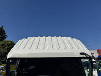 いすゞフォワード冷凍車（冷蔵車）中型（4t）[写真19]