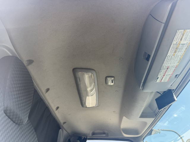 いすゞフォワード冷凍車（冷蔵車）中型（4t）[写真22]