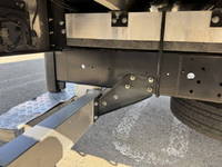 いすゞフォワード冷凍車（冷蔵車）中型（4t）[写真38]