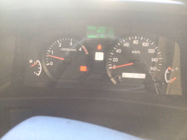 いすゞエルフ平ボディ小型（2t・3t）[写真04]