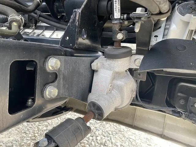 いすゞエルフ平ボディ小型（2t・3t）[写真16]