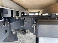 いすゞエルフ平ボディ小型（2t・3t）[写真18]