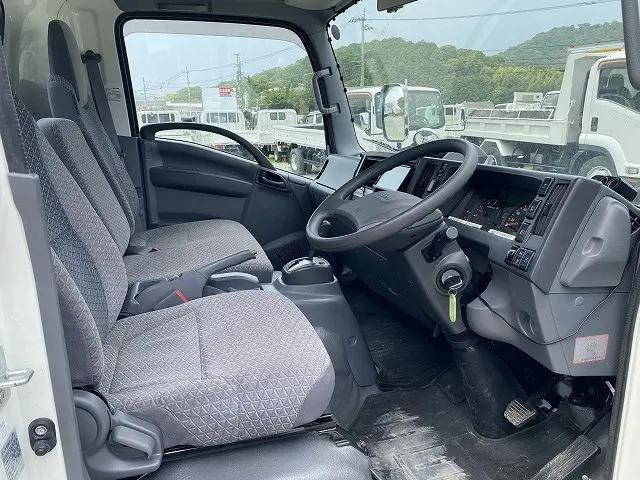 いすゞエルフ平ボディ小型（2t・3t）[写真27]