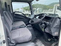 いすゞエルフ平ボディ小型（2t・3t）[写真28]