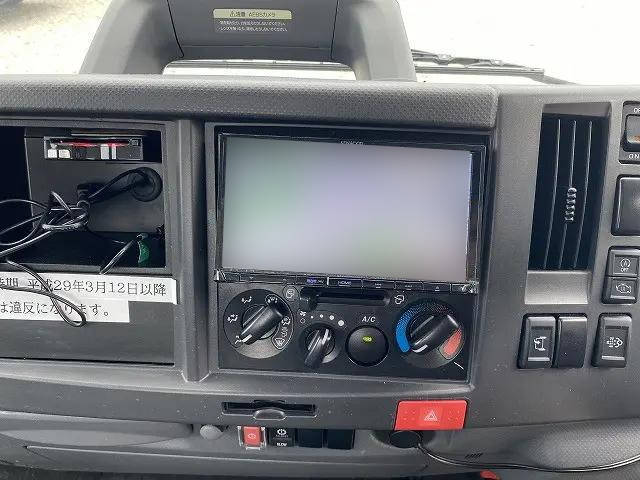 いすゞエルフ平ボディ小型（2t・3t）[写真34]