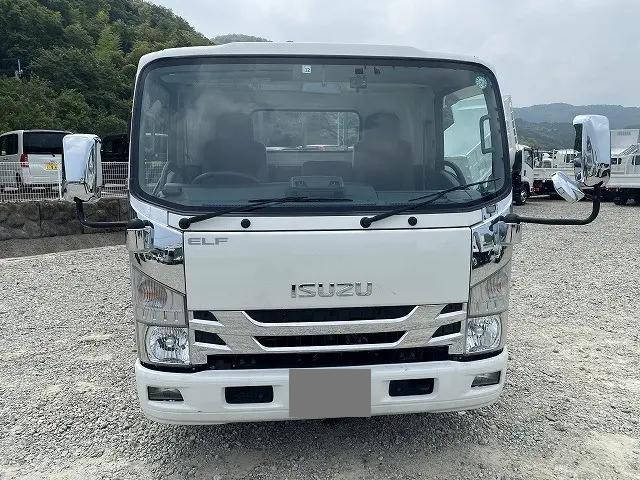いすゞエルフ平ボディ小型（2t・3t）[写真05]