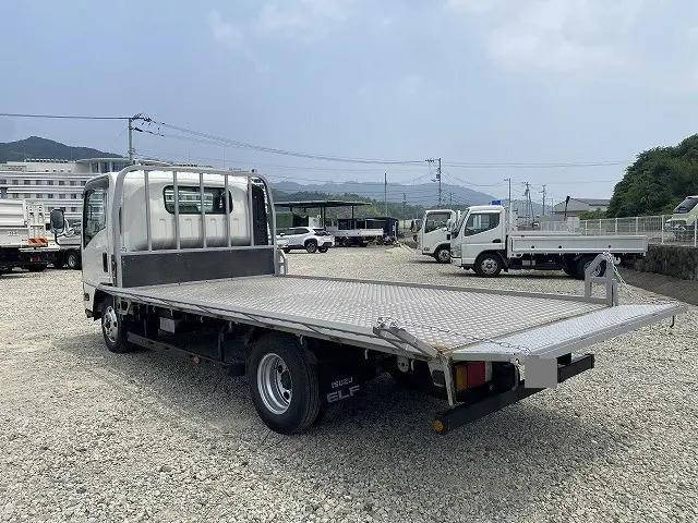 いすゞエルフ平ボディ小型（2t・3t）[写真09]