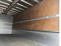 いすゞフォワードアルミウイング中型（4t）[写真34]