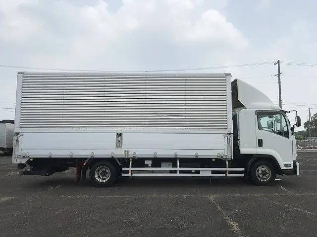 いすゞフォワードアルミウイング中型（4t）[写真09]