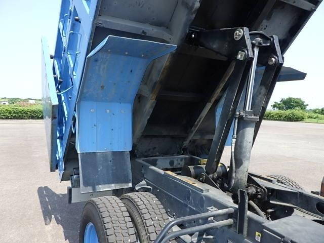 いすゞエルフ深ダンプ（土砂禁ダンプ）小型（2t・3t）[写真11]