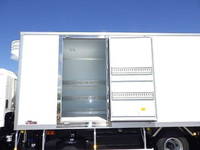 日野レンジャー冷凍車（冷蔵車）中型（4t）[写真06]