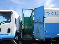 いすゞフォワードパッカー車（塵芥車）増トン（6t・8t）[写真15]